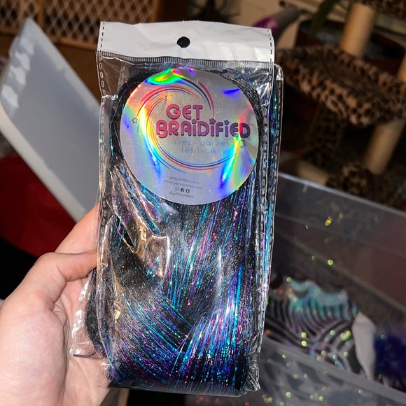Brand new Tanzanite tinsel braiding hair from getbraidified ! - Picture 7 of 7